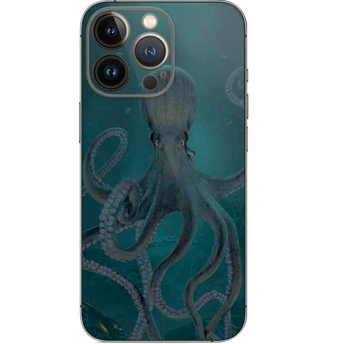 Vincent Hie Giant Octopus iPhone 14 Pro Skin